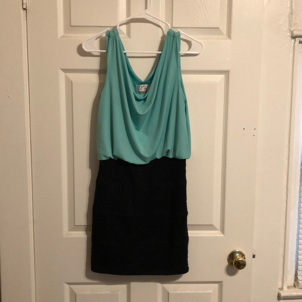 Dress only worn twice!